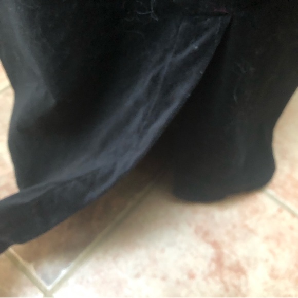 🖤🖤🖤 Black Velvet Jumper with Embellished Bodice 🖤🖤🖤 - Picture 6 of 8